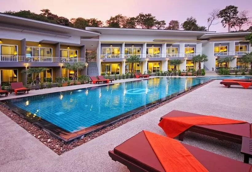 Hotel Gypsy Sea View Resort  Phi Phi Island