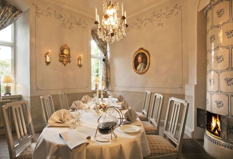 هتل åkeshofs Slott