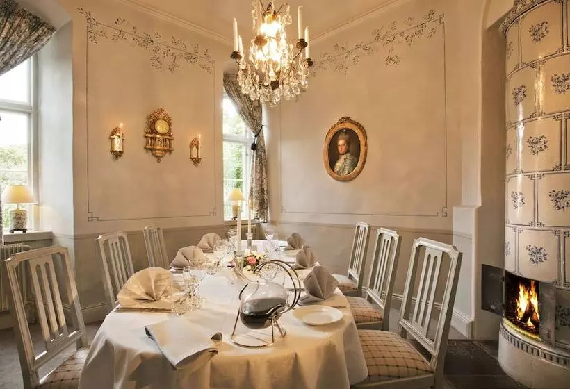 בית מלון כפרי åkeshofs Slott