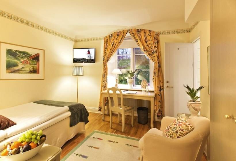 هتل åkeshofs Slott