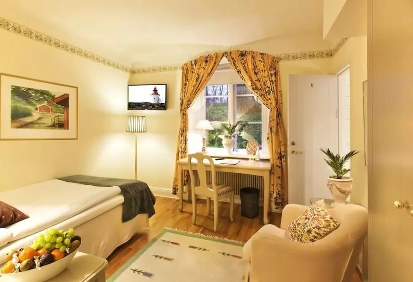 בית מלון כפרי åkeshofs Slott