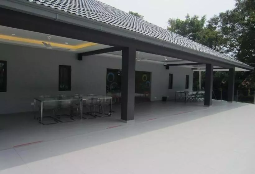 Hotel Naam Boutique Lodge