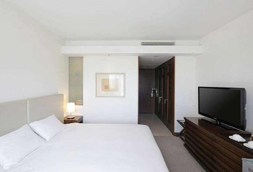 בית מלון כפרי Geoje Samsung