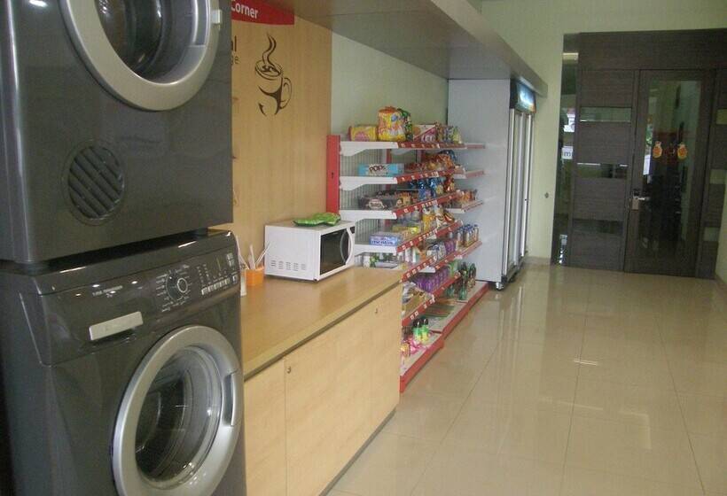 Hotell Simple Inn Solo