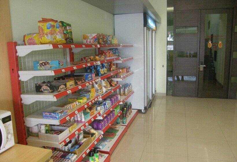 Hotell Simple Inn Solo