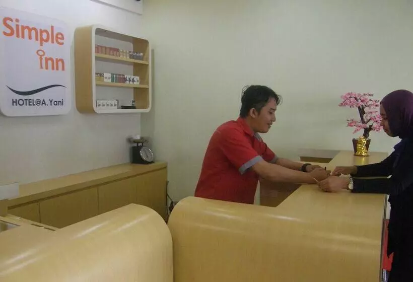 هتل Simple Inn Solo