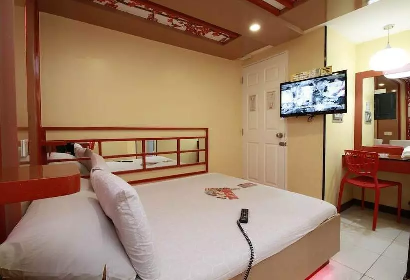 בית מלון כפרי Sogo Alabang Rotonda