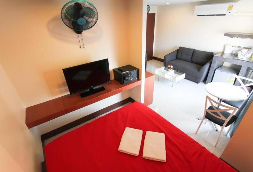 בית מלון כפרי Walking Street Guest House