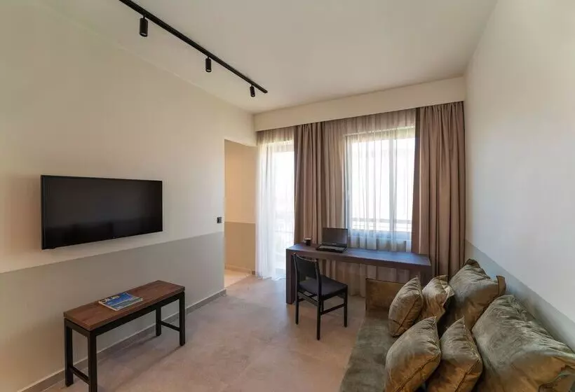 Mariette Rhodes Urban Suites