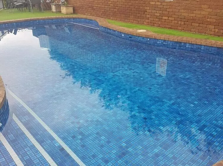 فندق على الطريق Fountain Court Motor Inn Albury