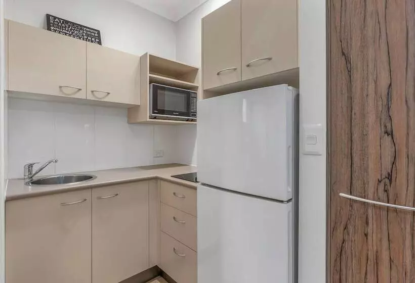 مُتل Midlander Motor Inn