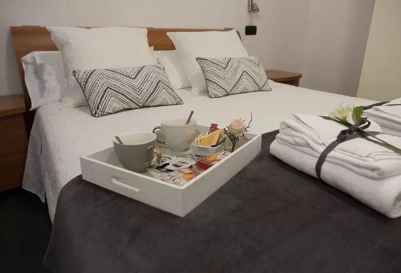 پانسیون Monteverdi Resort