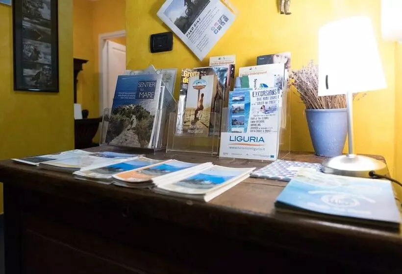 پانسیون Monteverdi Resort