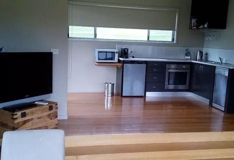 Little Norfolk Bay Events And Chalets