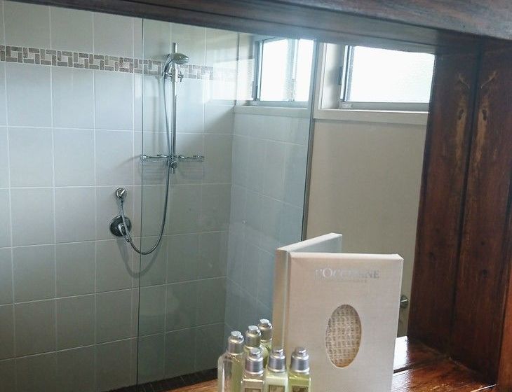 Little Norfolk Bay Events And Chalets