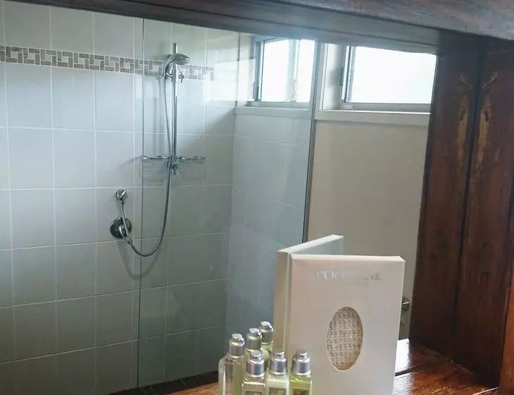 Little Norfolk Bay Events And Chalets