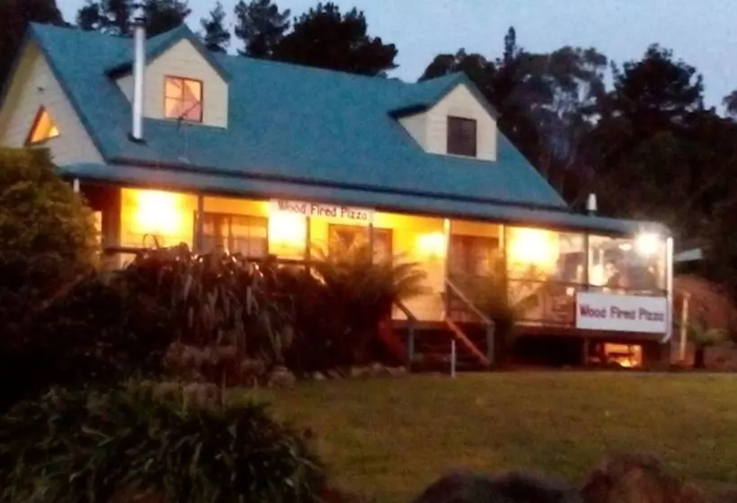 Little Norfolk Bay Events And Chalets