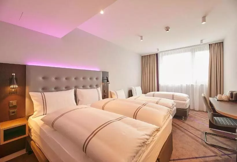 ホテル Premier Inn Karlsruhe City Am Wasserturm