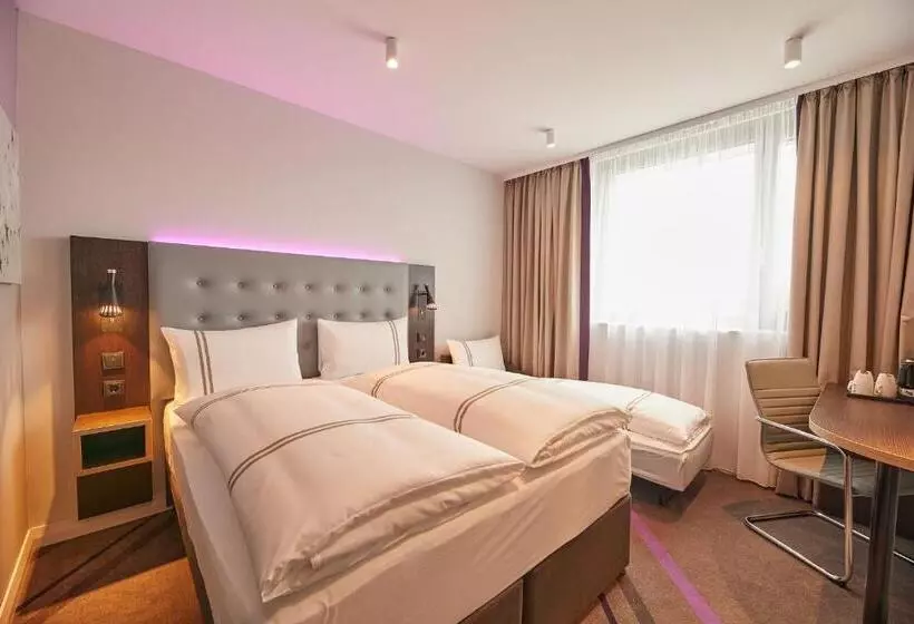 ホテル Premier Inn Karlsruhe City Am Wasserturm