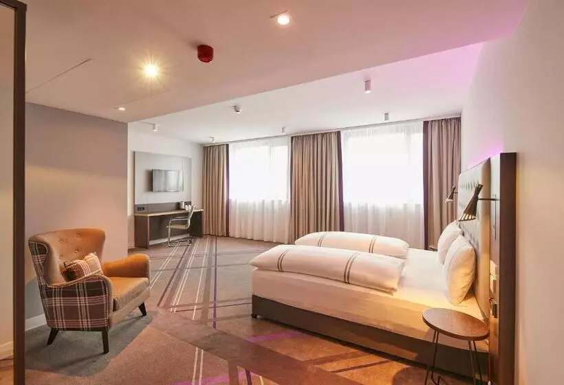 ホテル Premier Inn Karlsruhe City Am Wasserturm