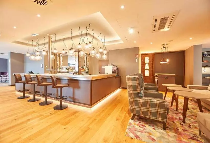 ホテル Premier Inn Karlsruhe City Am Wasserturm