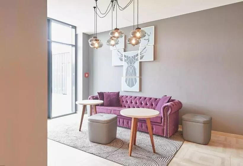 ホテル Premier Inn Karlsruhe City Am Wasserturm