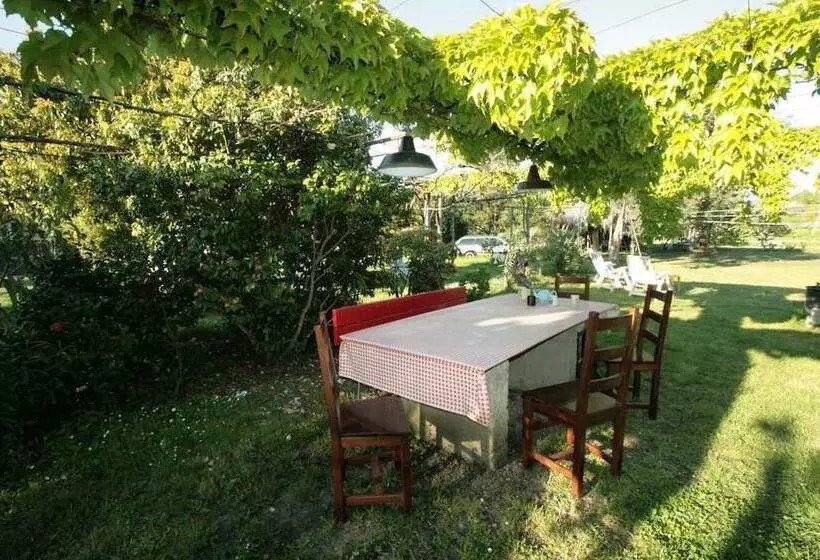 La Pergola Dei Paggi