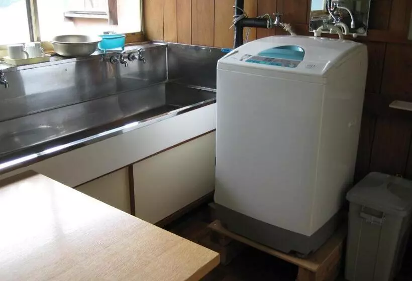 הוסטל Towadako Backpackers