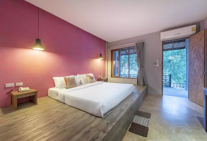 Bar And Bed Resort @ Samed