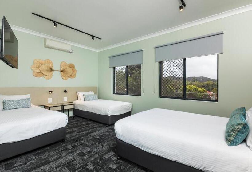 Hotel Nightcap At Atherton