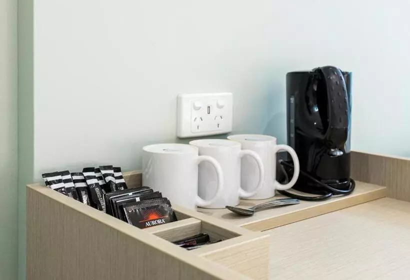 Отель Nightcap At Atherton