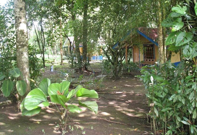 Отель Cerro Chato Ecolodge