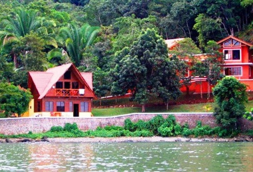 هتل Denny S Beach Resort