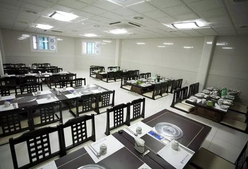 호텔 Donghae Medical Spa Convention