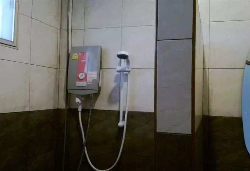 ホテル Maehaad Garden Inn