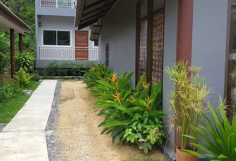 ホテル Maehaad Garden Inn