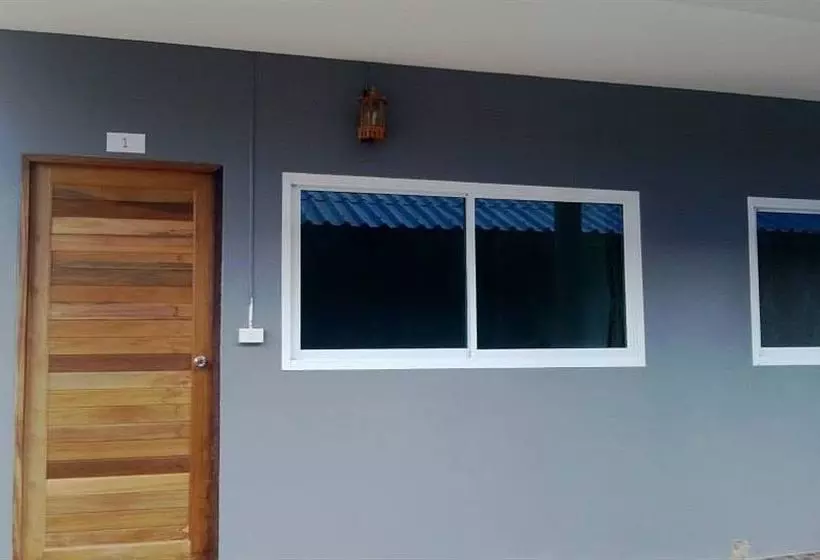 ホテル Maehaad Garden Inn