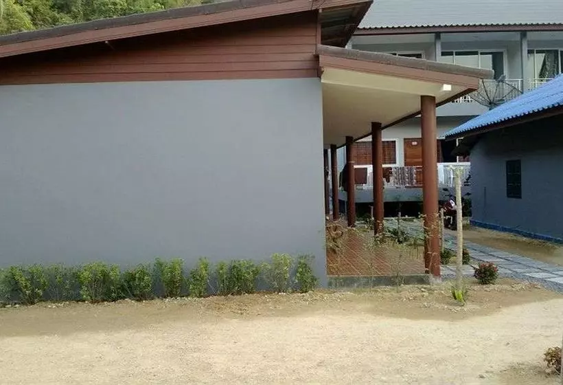 ホテル Maehaad Garden Inn