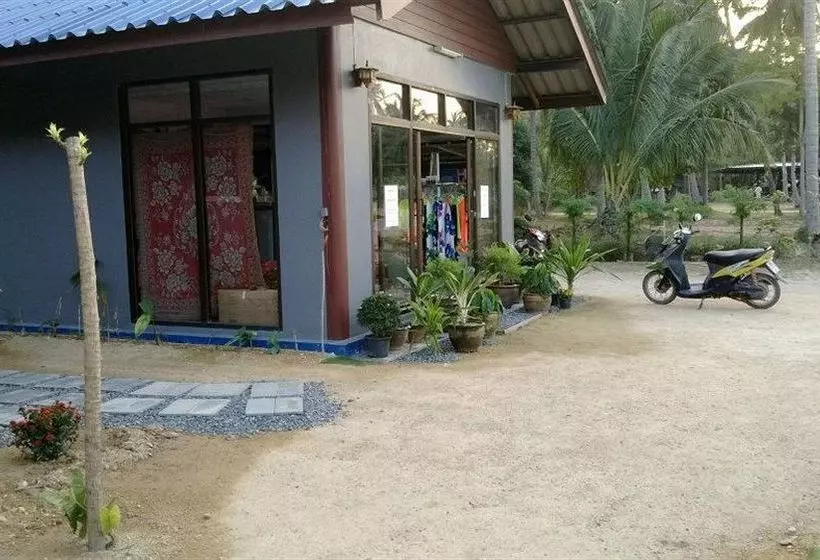 ホテル Maehaad Garden Inn