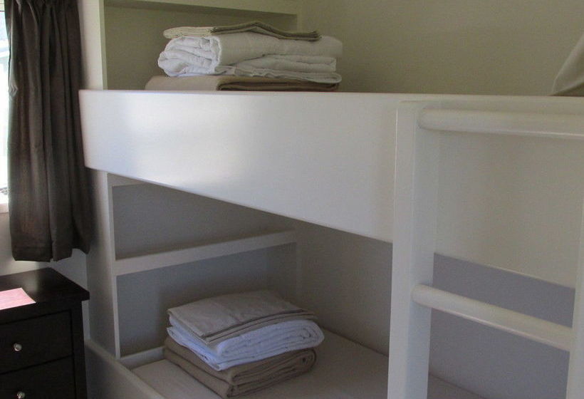 فندق Mercury Bay Holiday Park