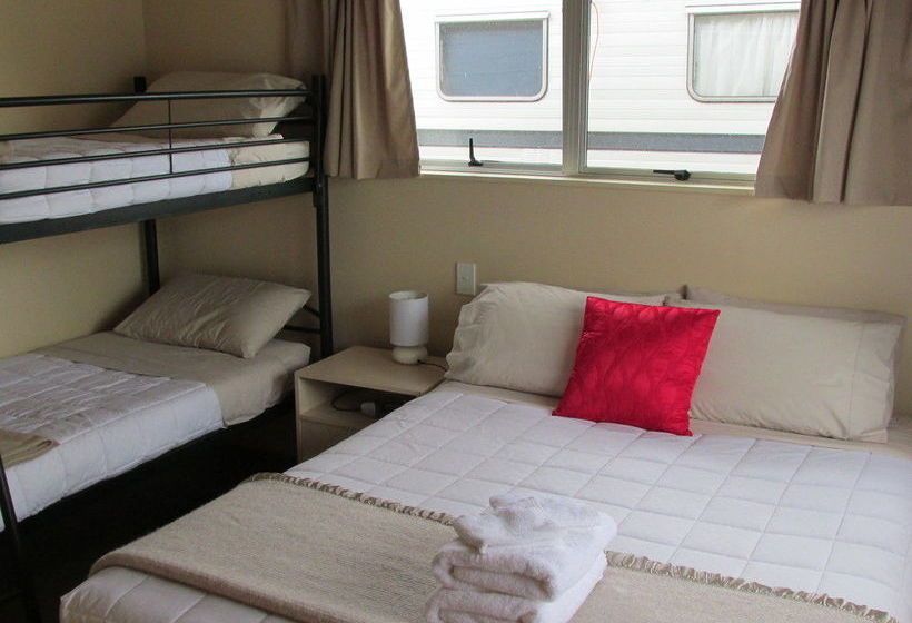 فندق Mercury Bay Holiday Park