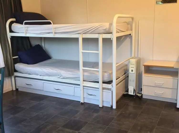 Отель Mercury Bay Holiday Park