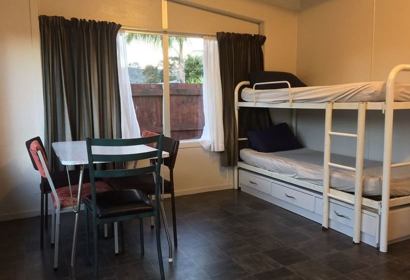 فندق Mercury Bay Holiday Park