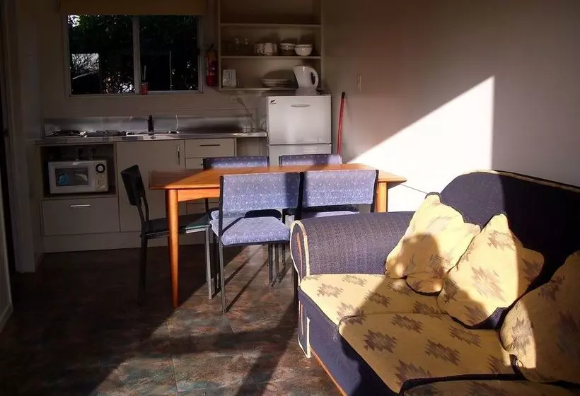 Отель Mercury Bay Holiday Park