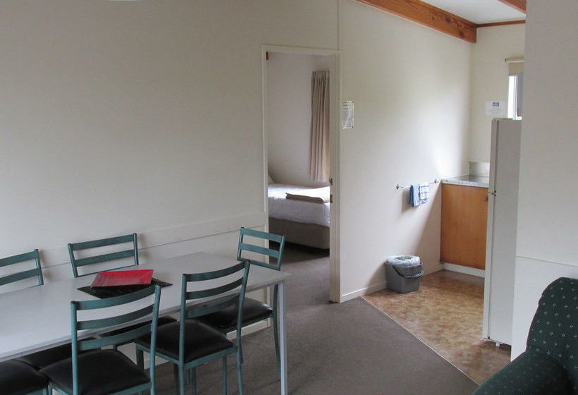 فندق Mercury Bay Holiday Park