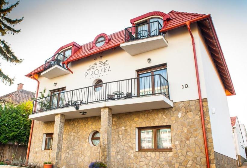 Hotel Piroska Villa