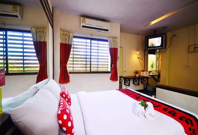 בית מלון כפרי Pp Resort Hat Yai