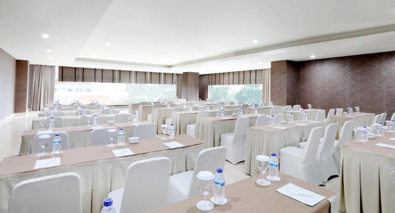 Otel Santika Premiere Gubeng Surabaya