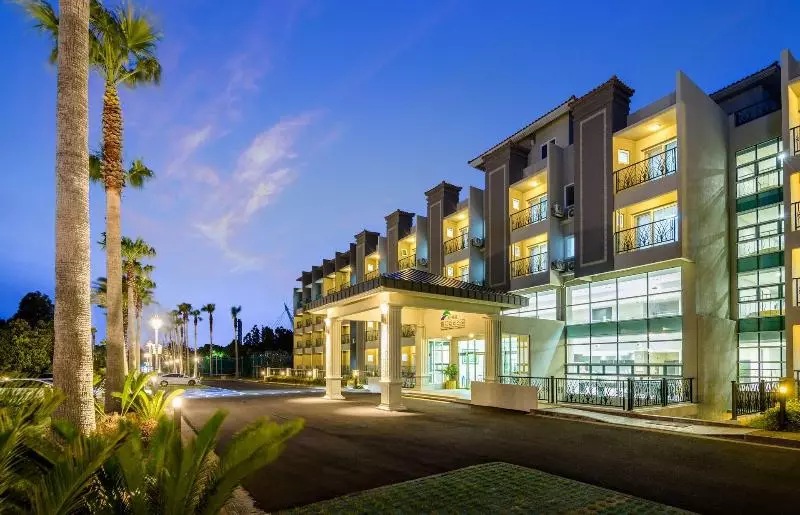 Hotelli Seogwipo Worldcup Resort