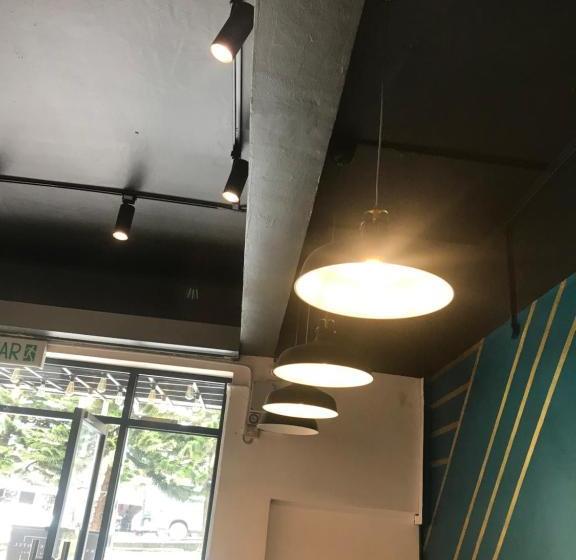 هتل Kavy  Boutique